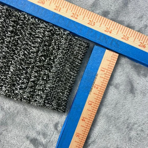 Gerard Darel Cardigan Women Size 2 Grey Excellent Wool Blend Gold Crest Buttons - Picture 15 of 16